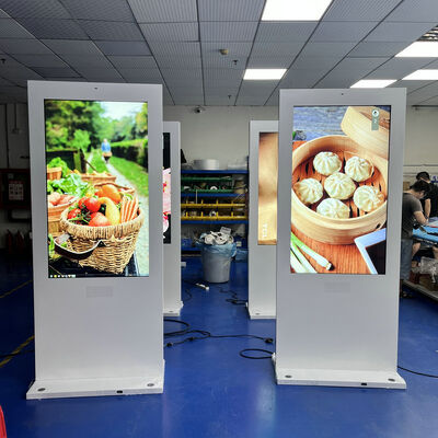 kopen IP65 Waterdichte 4K Resolutie Buiten Digitale Signage met 3000 nits Helderheid LCD Totem Kiosk Touchscreen Mediaspeler online vervaardiging