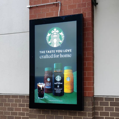 32 inch 1920x1080 HD LCD-scherm voor buiten met een levensduur van 50000~100000 uur voor digitale bewegwijzering